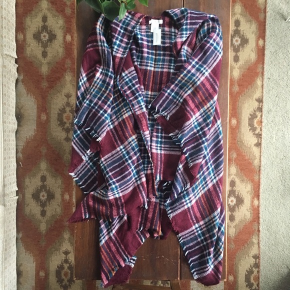 Shawl - Picture 2 of 8